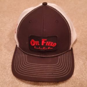 Oil Field Life hat